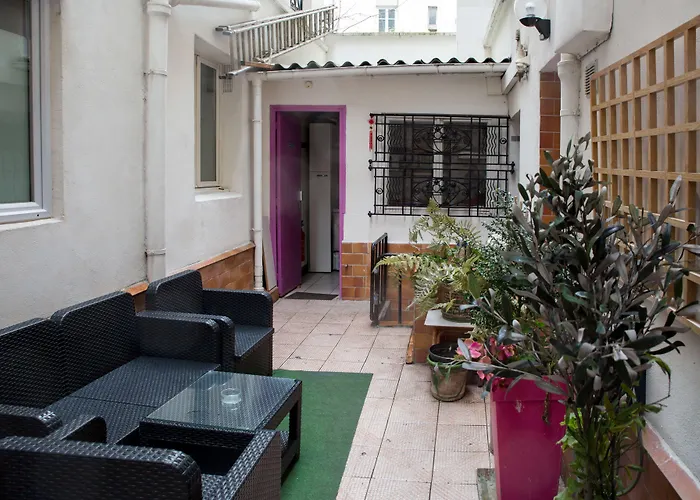 De L'EuropeHotel Pas Cher Paris